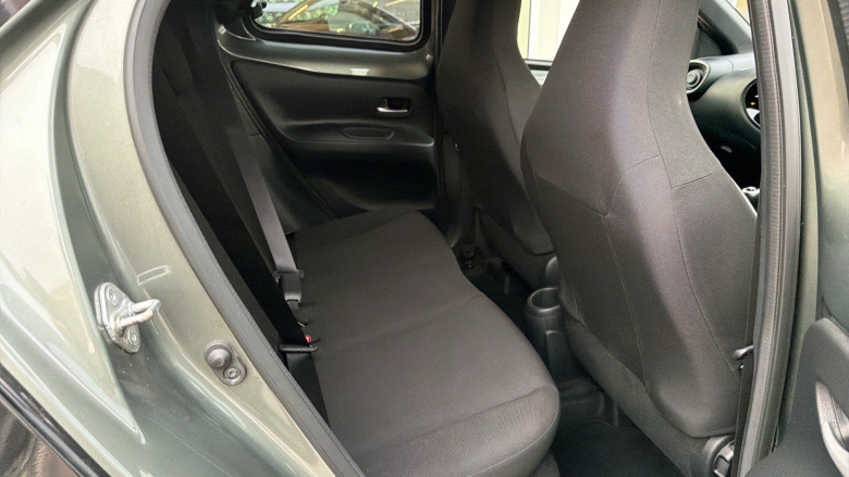 Toyota Aygo X 1.0 VVT-i Edge 5dr Petrol Hatchback